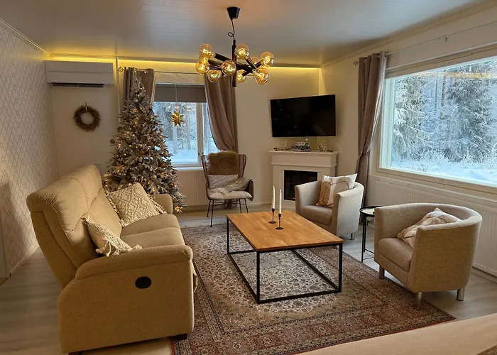 Villa Ainola - A Private Lakefront Getaway, Less Than An Hour From Rovaniemi