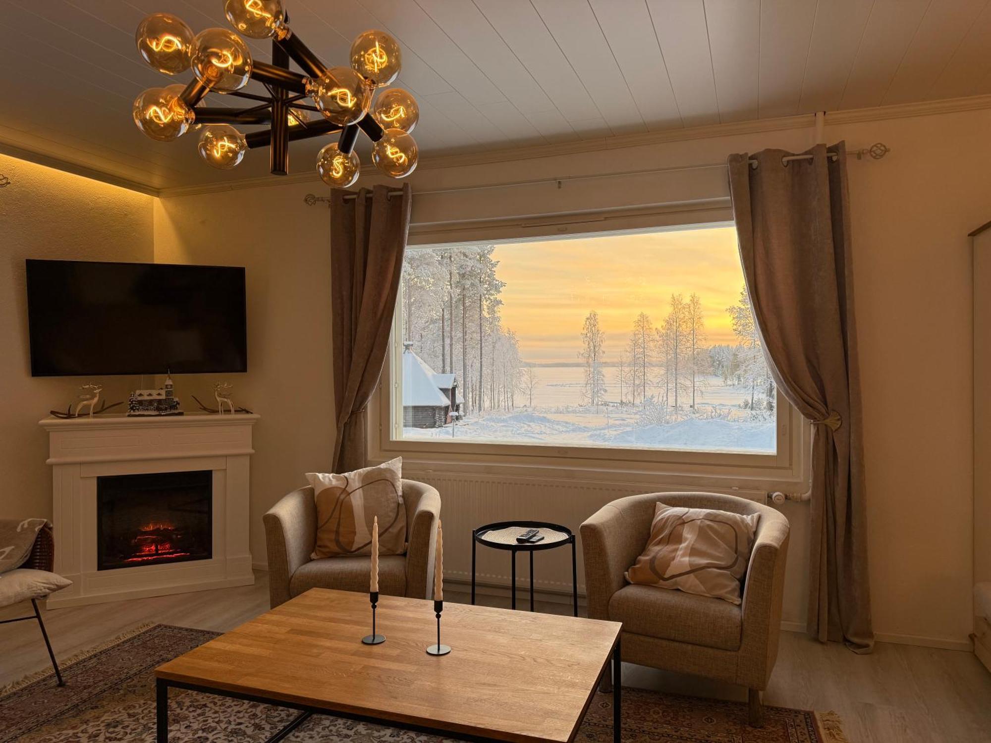 Villa Ainola - A Private Lakefront Getaway, Less Than An Hour From Rovaniemi